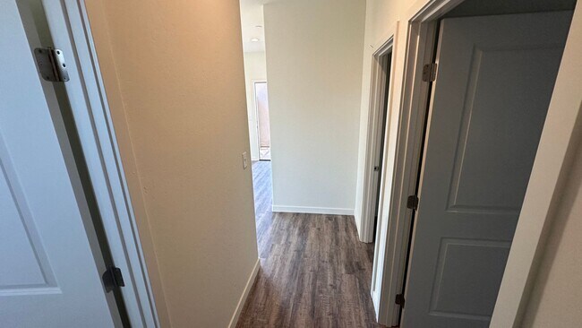 Building Photo - Coyote Run Duplexes