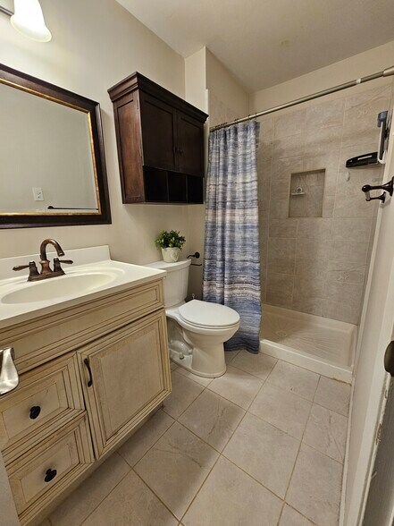 Building Photo - 25 Sweetgum Ln