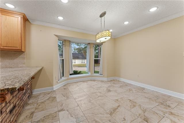 Building Photo - 601 Rue Cannes