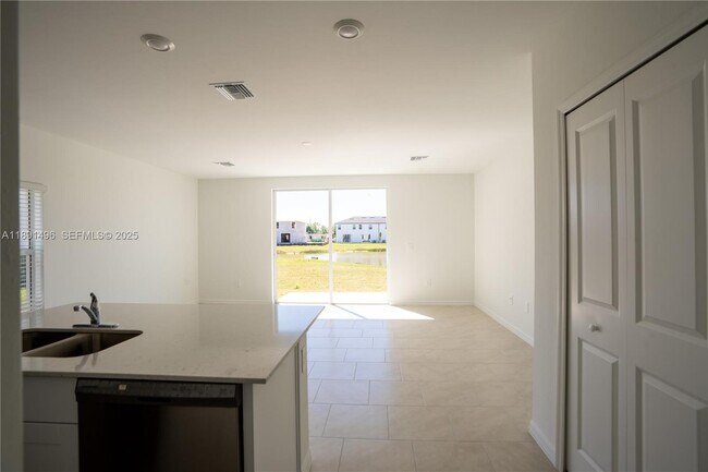 Building Photo - 4264 Cirella Ct