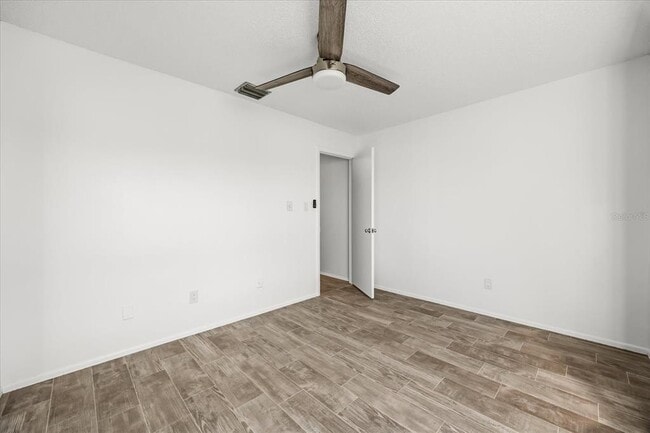 Building Photo - 10325 Marco Polo Dr