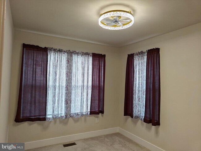 Building Photo - 2766 Bridgewater Dr