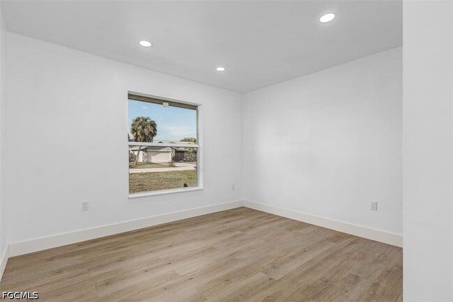 Building Photo - 6043 Birnam Wood Ln
