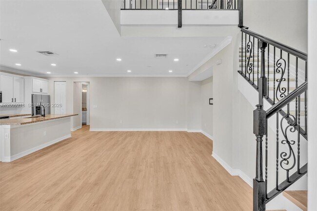 Building Photo - 11541 SW 15th Ave