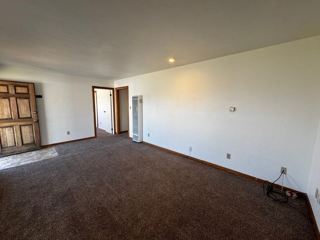 Building Photo - 1527 Santa Clara St