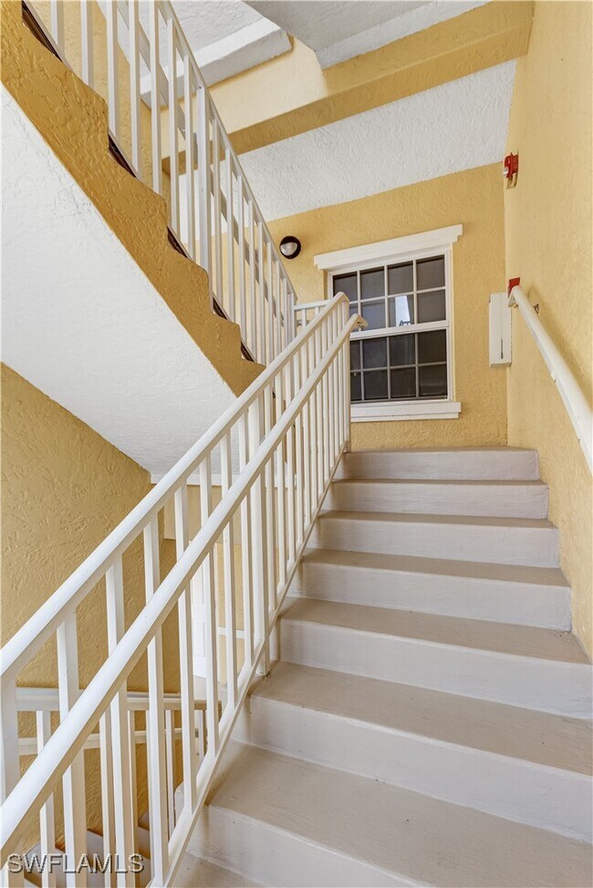 Building Photo - 4530 Botanical Pl Cir