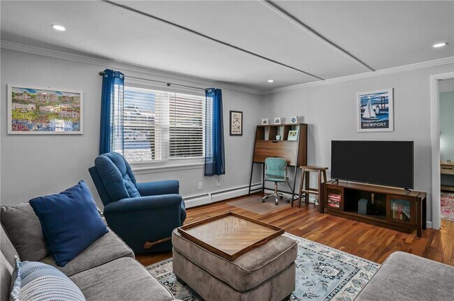 Building Photo - 70 Carroll Ave