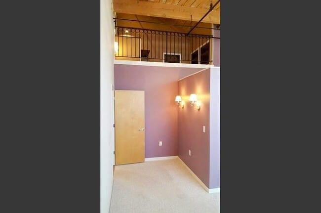 Building Photo - 160 Fremont St
