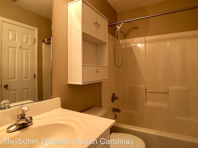 Building Photo - 2 br, 2 bath House - 24 Summit Commons Court