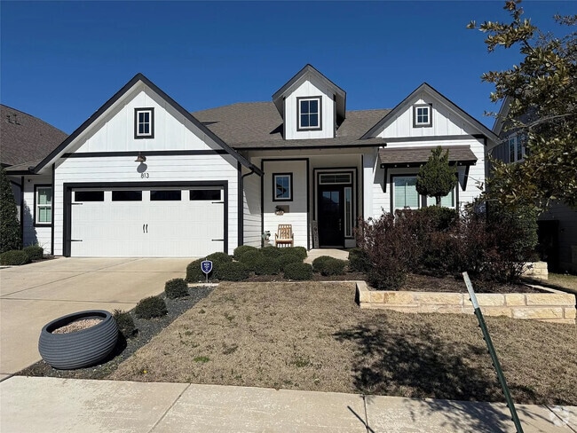 Building Photo - 813 Craven Hill Ln