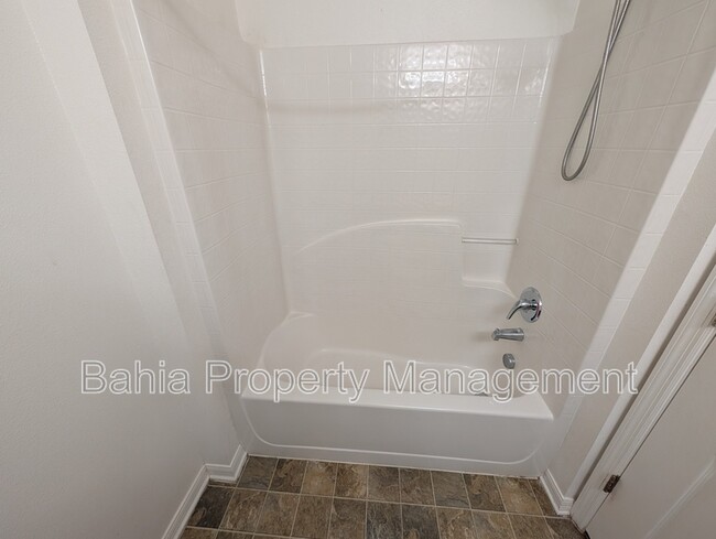 Building Photo - 4547 Ashburn Square Dr