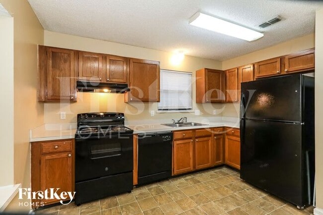 Building Photo - 4140 Grenshaw Ct