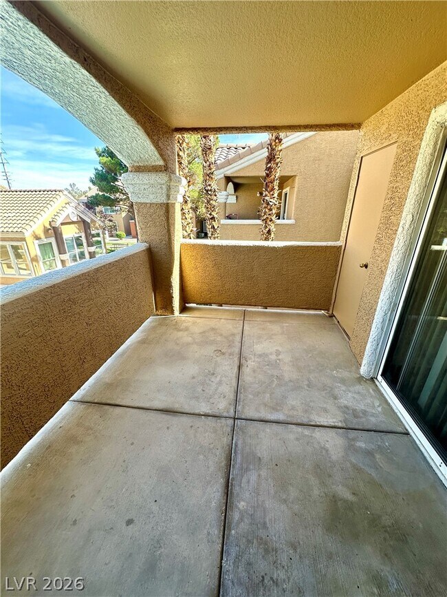 Building Photo - 8101 W Flamingo Rd