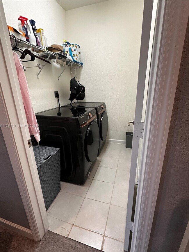 Building Photo - 3378 W 100th Terrace