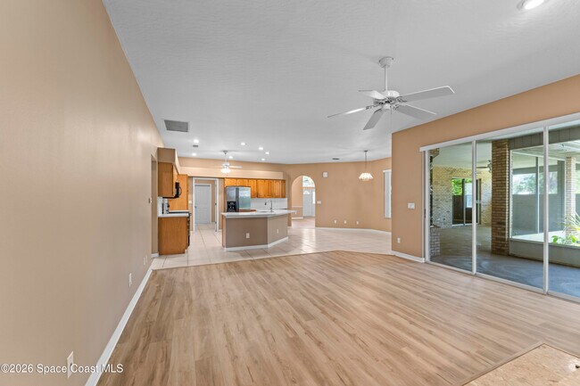 Building Photo - 7922 Timberlake Dr