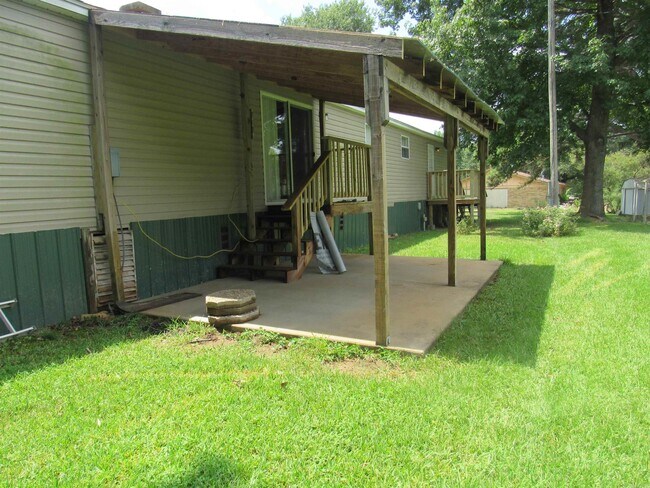 Building Photo - 7614 AR-38