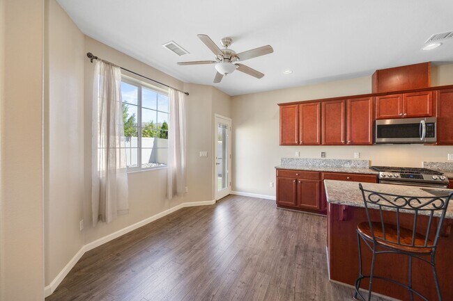 Building Photo - **Charming Home for Rent in Damonte Ranch**