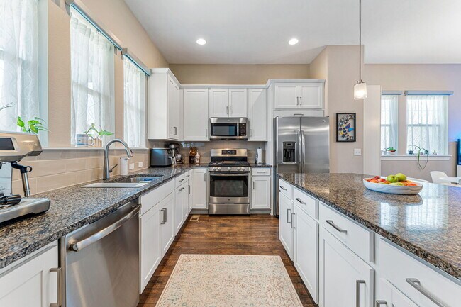 Building Photo - 9325 E 58th Dr