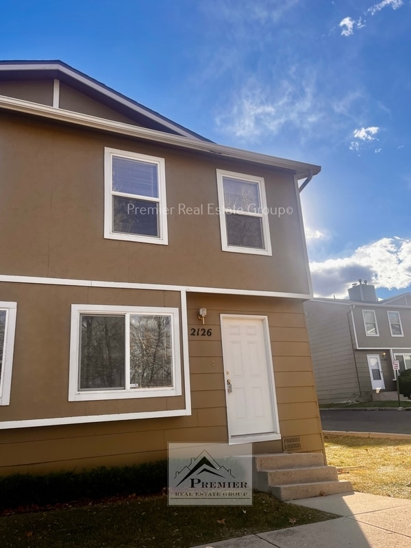 Building Photo - 2126 Boston Terrace