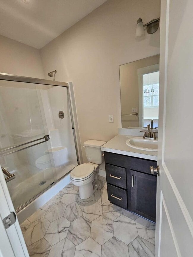 Building Photo - 4164-4166 Del Mar Dr SW