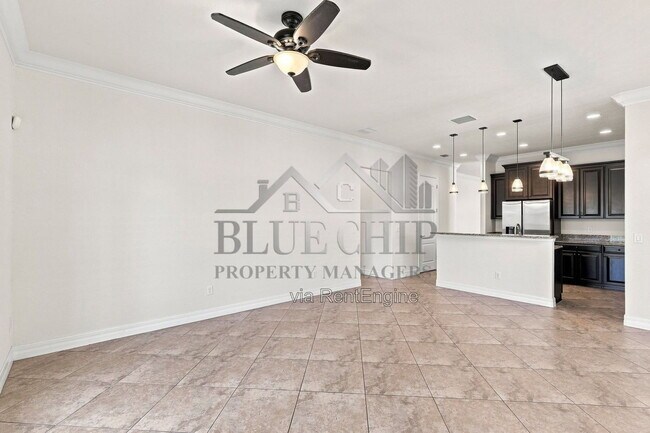 Building Photo - 10449 Henbury St