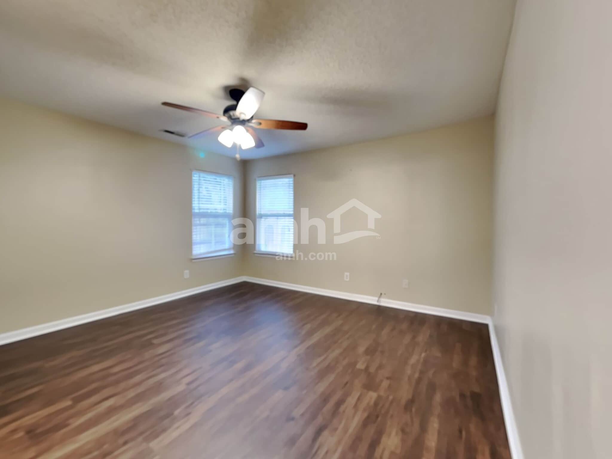 Building Photo - 105 Peterborough Dr