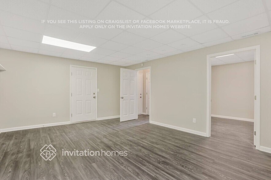 Building Photo - 296 Villa Rosa Rd