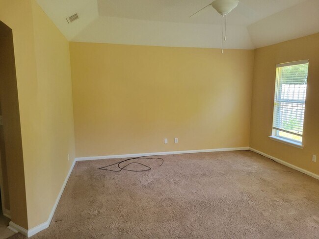 Building Photo - 7621 Crosstree Ln