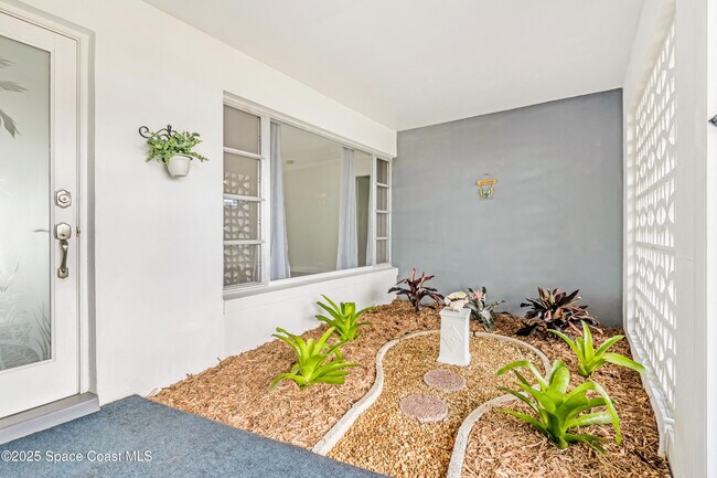 Building Photo - 1730 Canal Ct