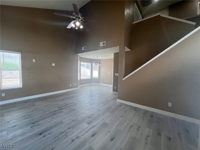 Building Photo - 1368 Torington Dr