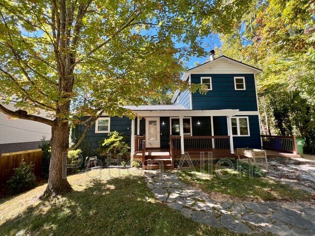 Building Photo - 126 Locust Ct