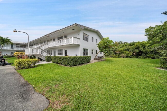 Building Photo - 100 Northampton E