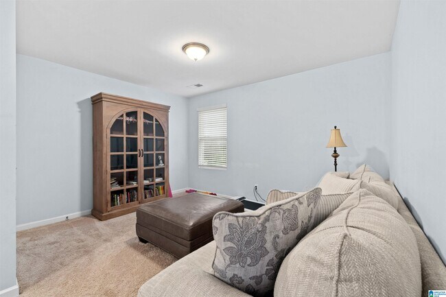 Building Photo - 325 Blackberry Blvd