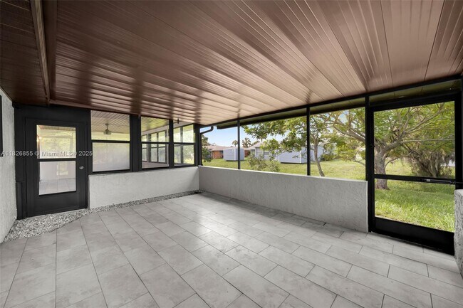 Building Photo - 1321 Frizzell Ln NW