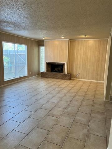 Building Photo - 2234 Irwin St