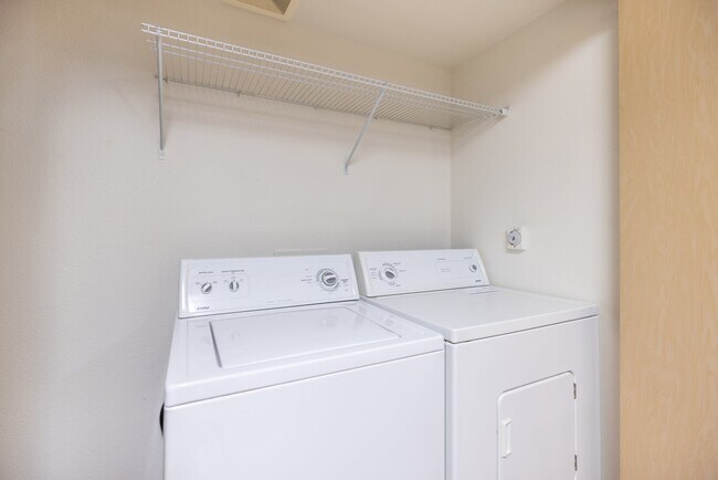 Building Photo - Allegro Apartment Homes