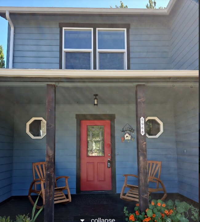 Building Photo - Move in Credit of $1,200! Spacious Two Sto...