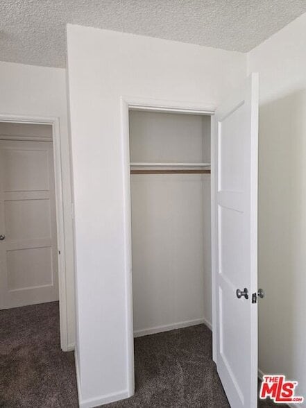 Building Photo - 6243 S Fairfax Ave