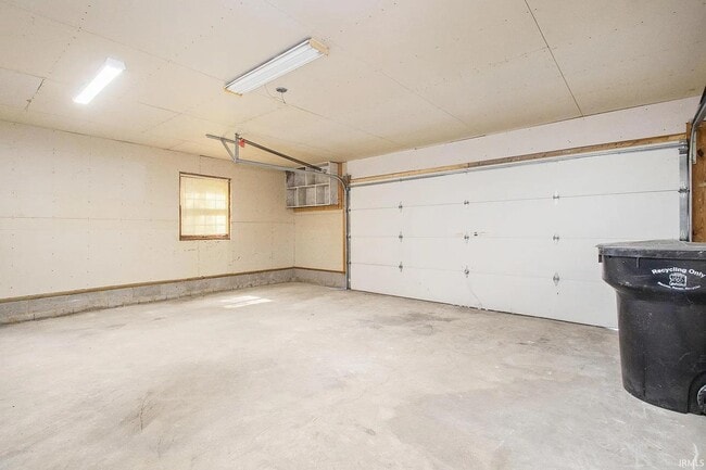 Building Photo - 62583 Orange Rd