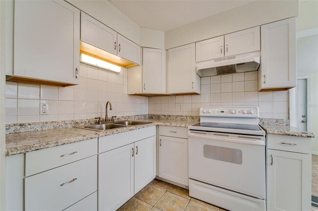 Building Photo - 3637 39th St N