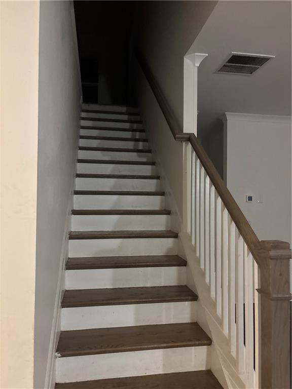 Building Photo - 1161 Hawthorne Cir