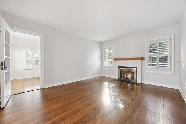 Building Photo - 1815 E Central Blvd