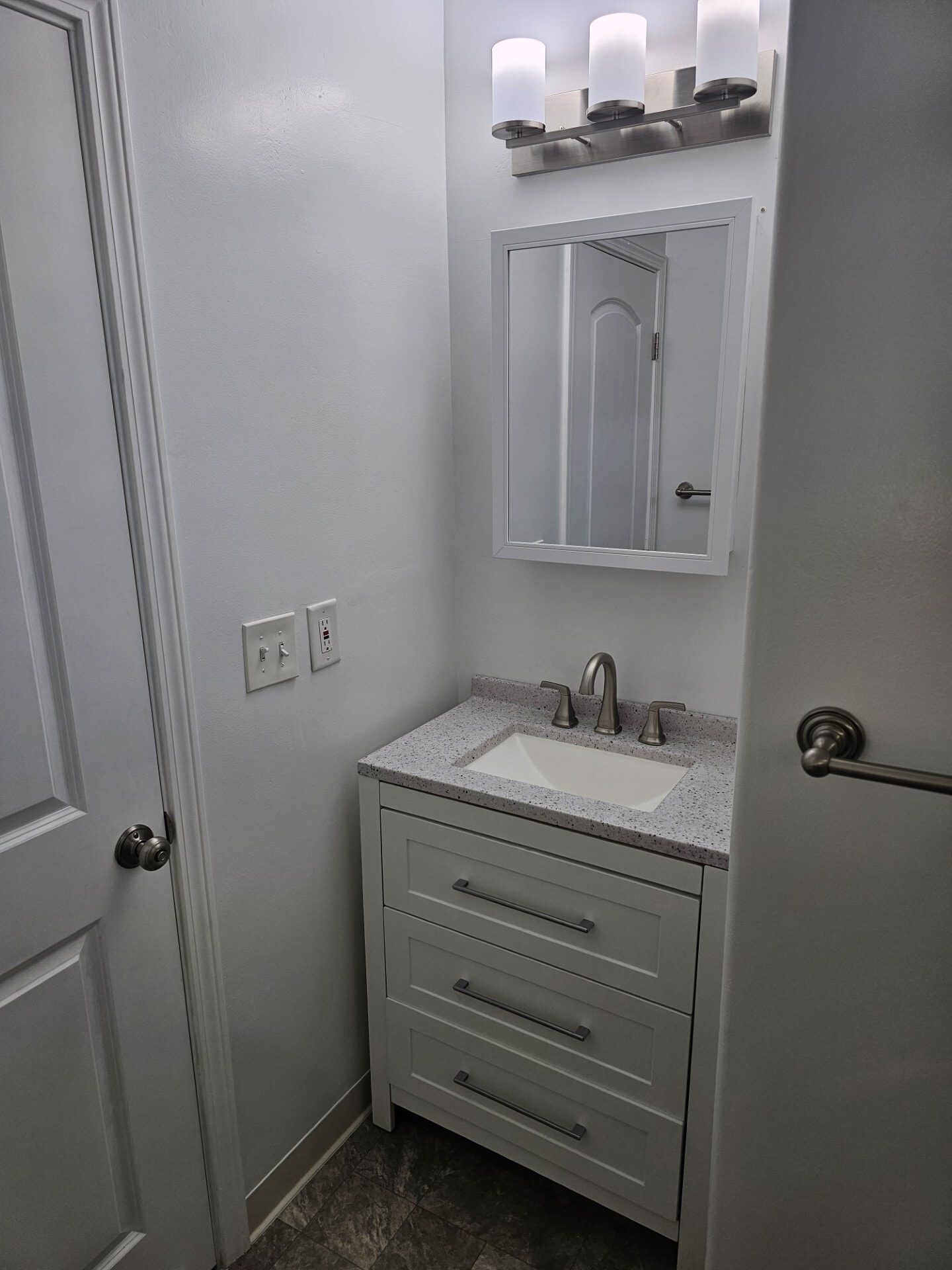 Bathroom - 316 Crocker St