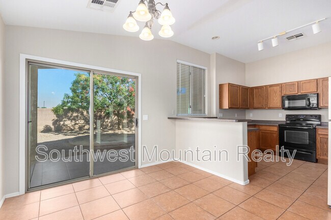 Building Photo - 33411 N Stone Ridge Dr