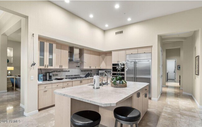 Building Photo - 11543 E Caribbean Ln