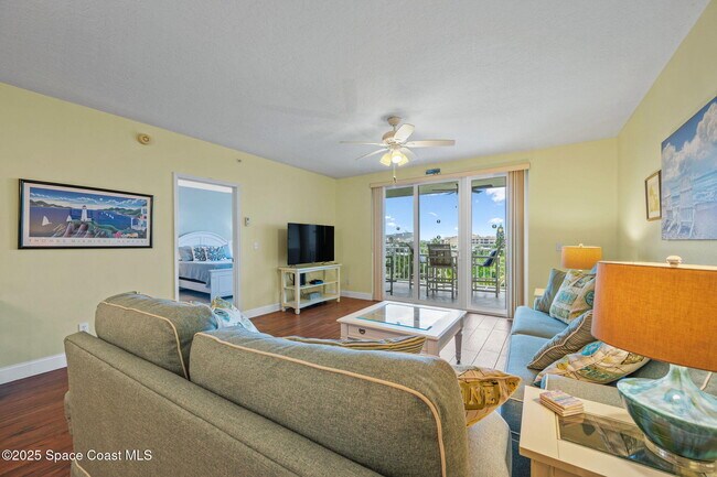 Building Photo - 8700 Ridgewood Ave