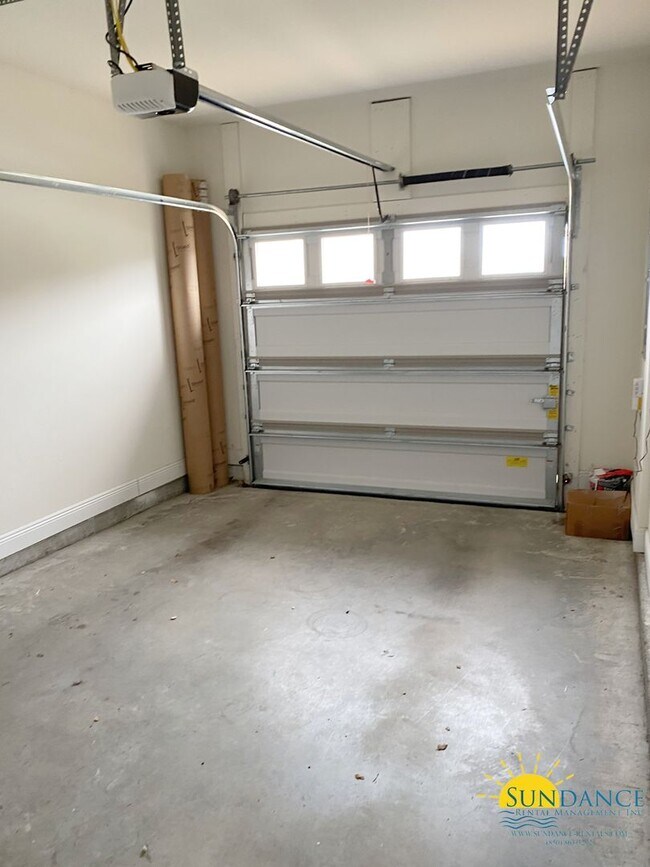 Building Photo - 2057 Wilsons Plover Cir