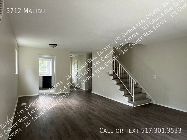 Building Photo - 3712 Malibu-