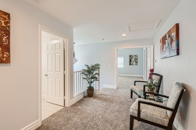 Building Photo - Southwest Home for Rent