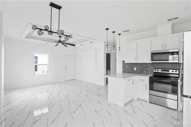 Building Photo - 11502 N 24th Ln